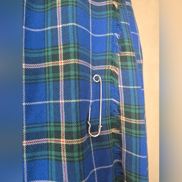 Nova Scotia Bonda | Blue Plaid Women's Skirt, Waist 13 1/2" - Picture 4 of 10